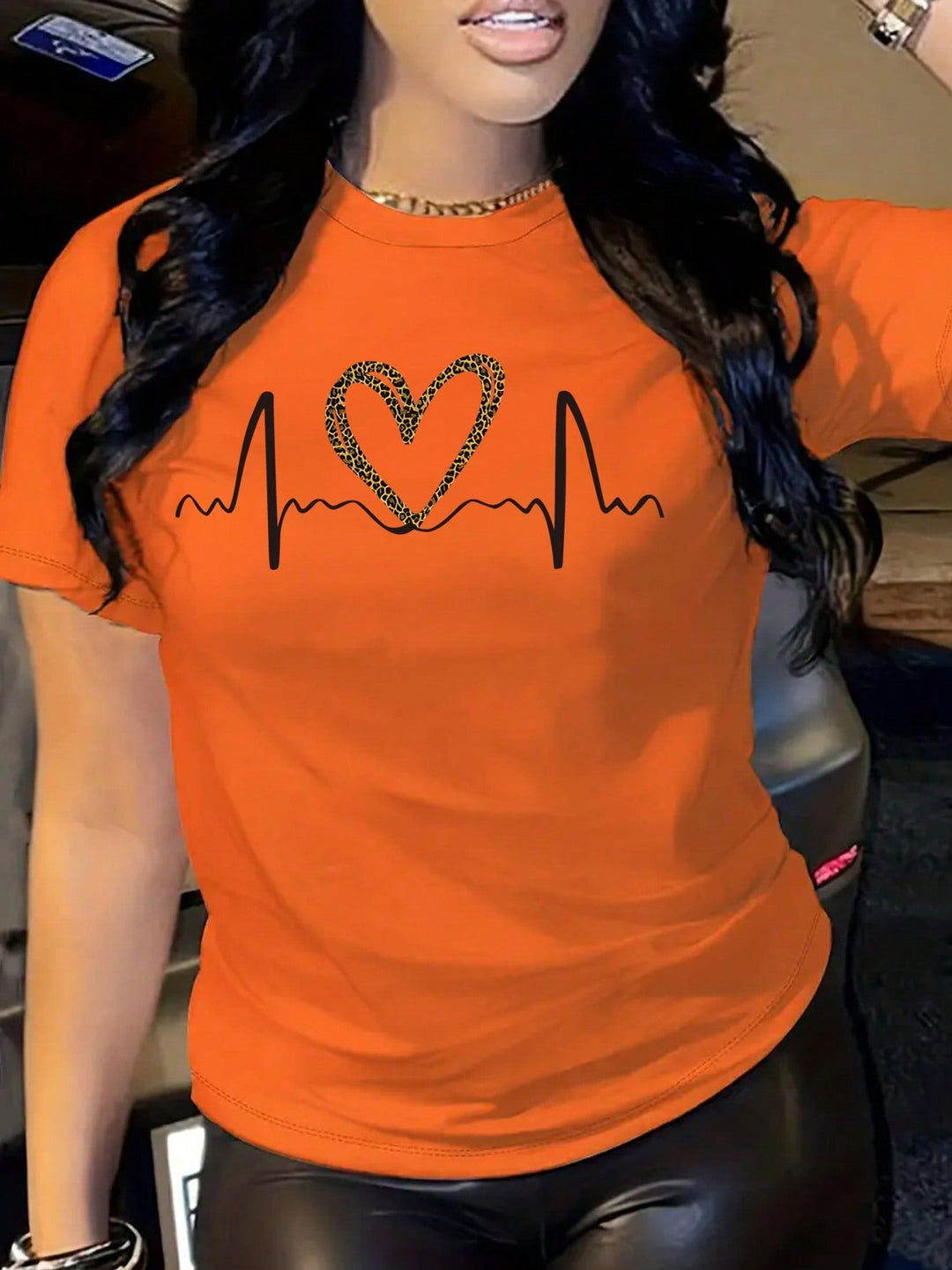 Women's Simple Printed Round Neck Short Sleeve Summer T-Shirt