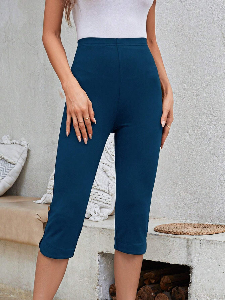 Women's Side Button Decorated Capri Casual Leggings
