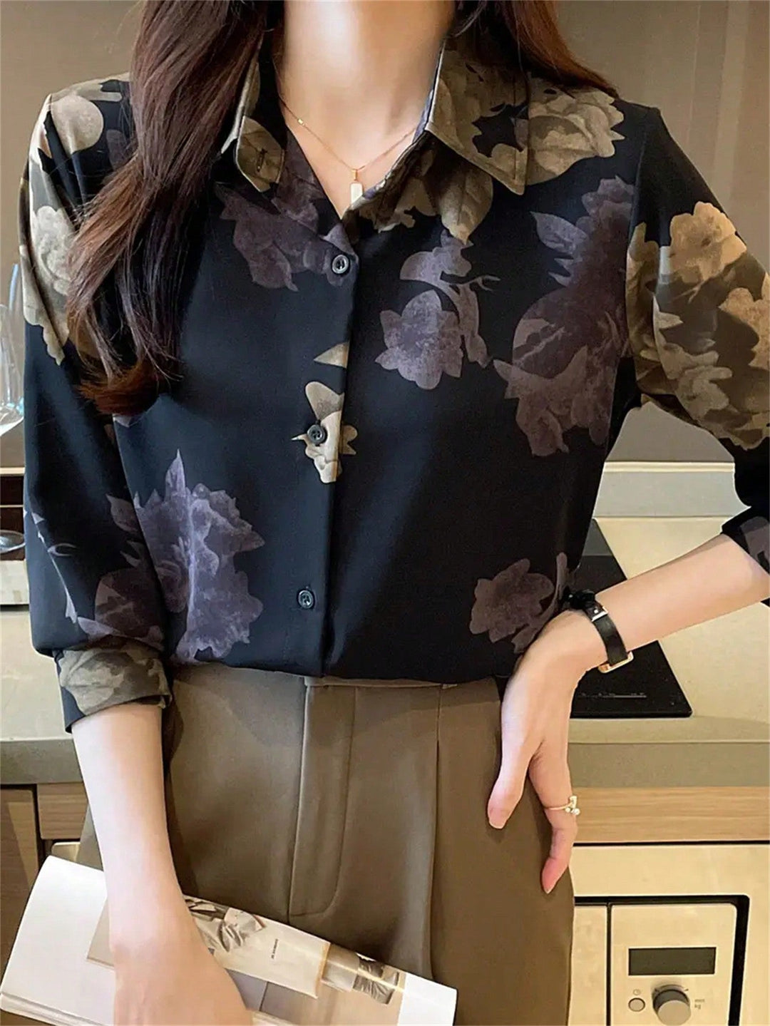 Women’s Casual Feather Print Elegant Long Sleeve Blouse – Ladies Top
