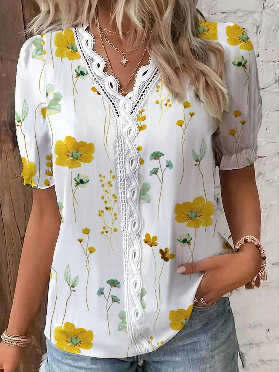 Womens Vacation Floral Print Contrast Lace Puff Sleeve Short Sleeve Shirt Top