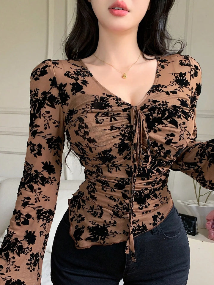 Women's Ditsy Floral Fitted V-Neck Ruched Drawstring Asymmetric Hem Flare Sleeve Blouse