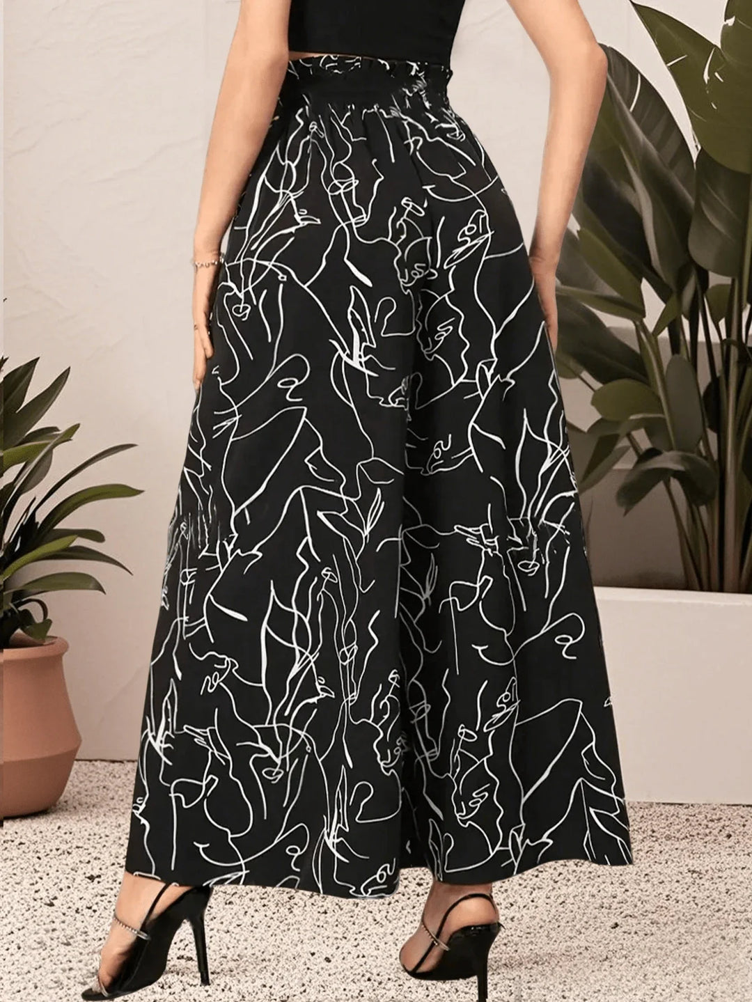 Women’s Pleated Waist Wide Leg Pants – Abstract Print Casual Fit