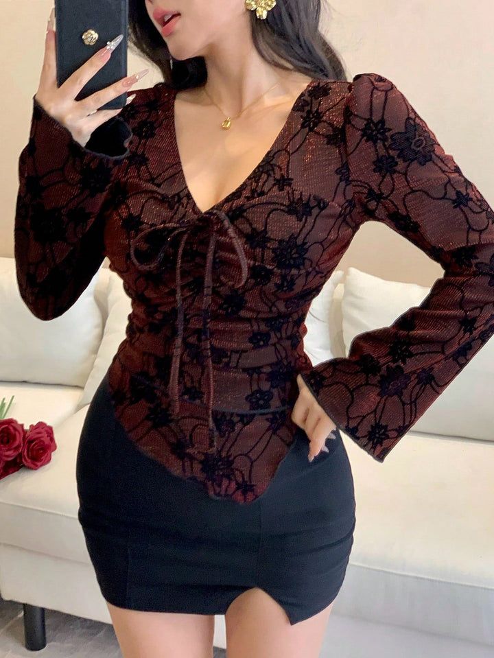 Women's Ditsy Floral Fitted V-Neck Ruched Drawstring Asymmetric Hem Flare Sleeve Blouse