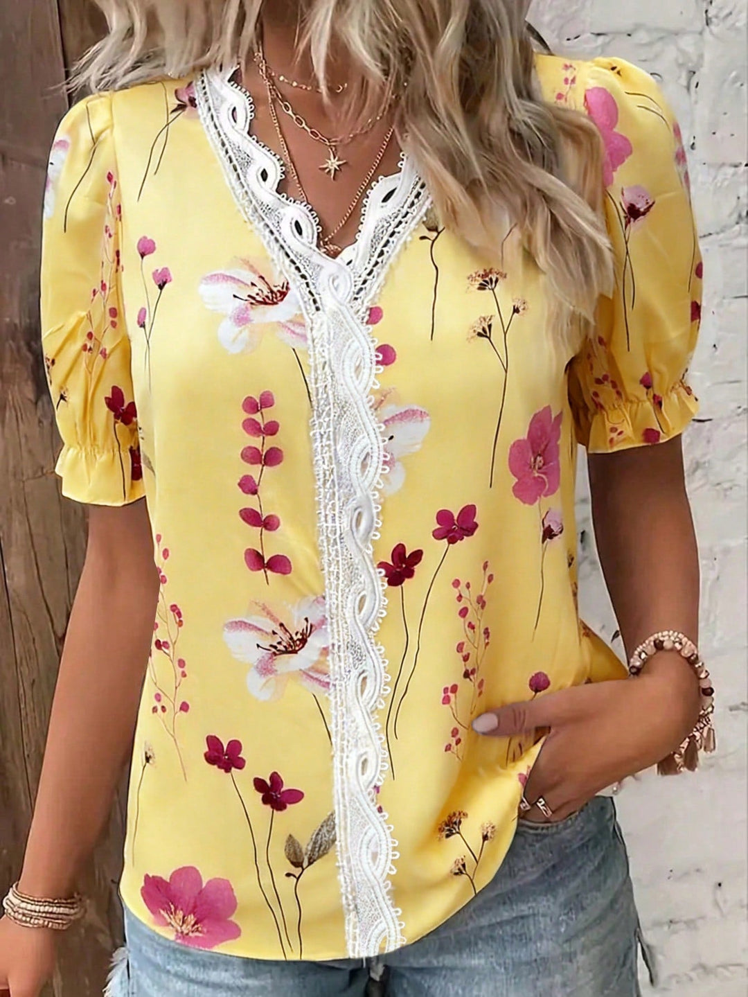 Womens Vacation Floral Print Contrast Lace Puff Sleeve Short Sleeve Shirt Top