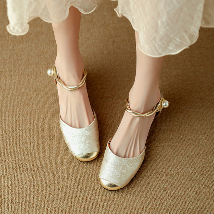 Elvin Pumps