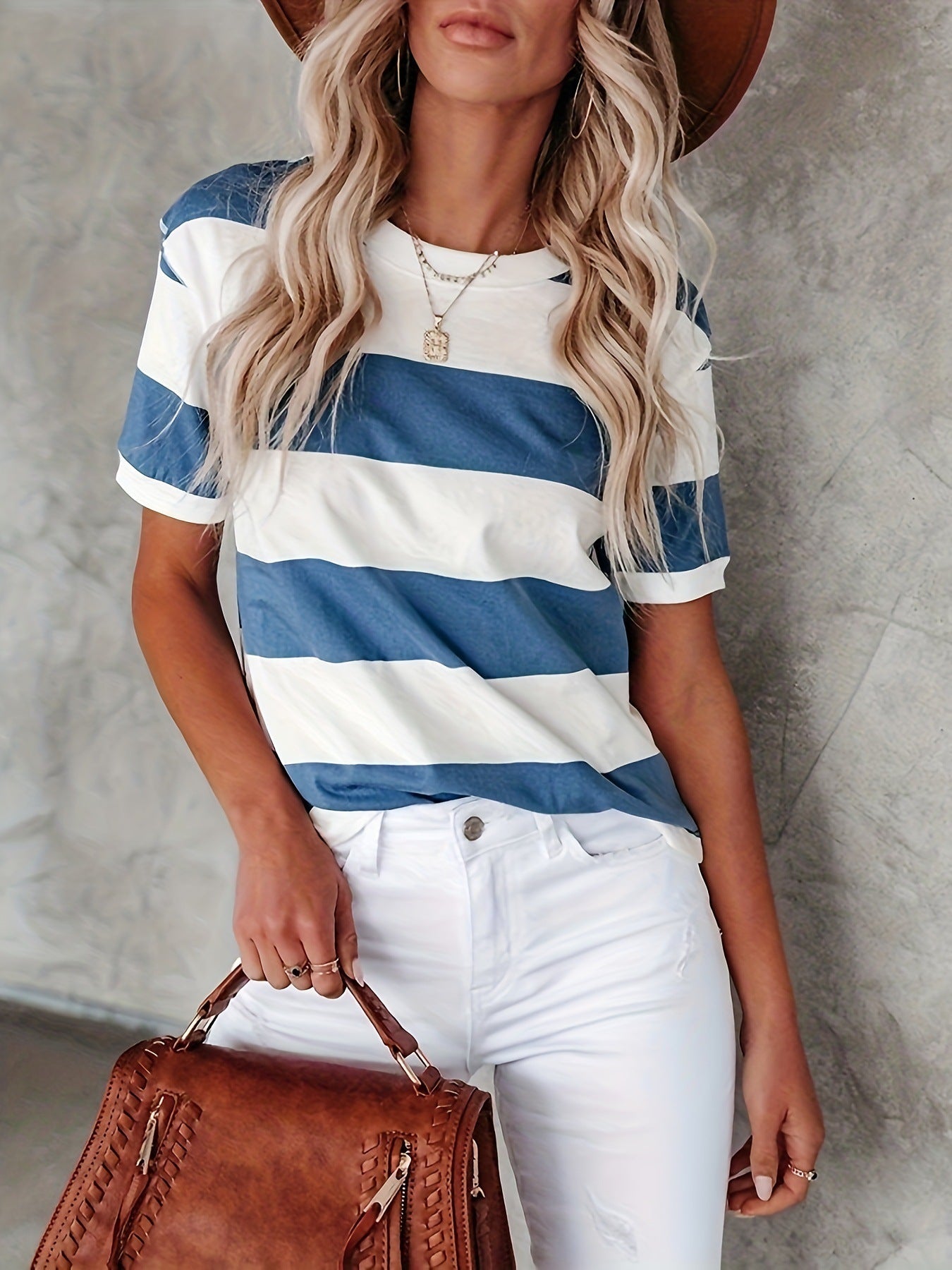 Susan | Easygoing Classic Stripe Tee